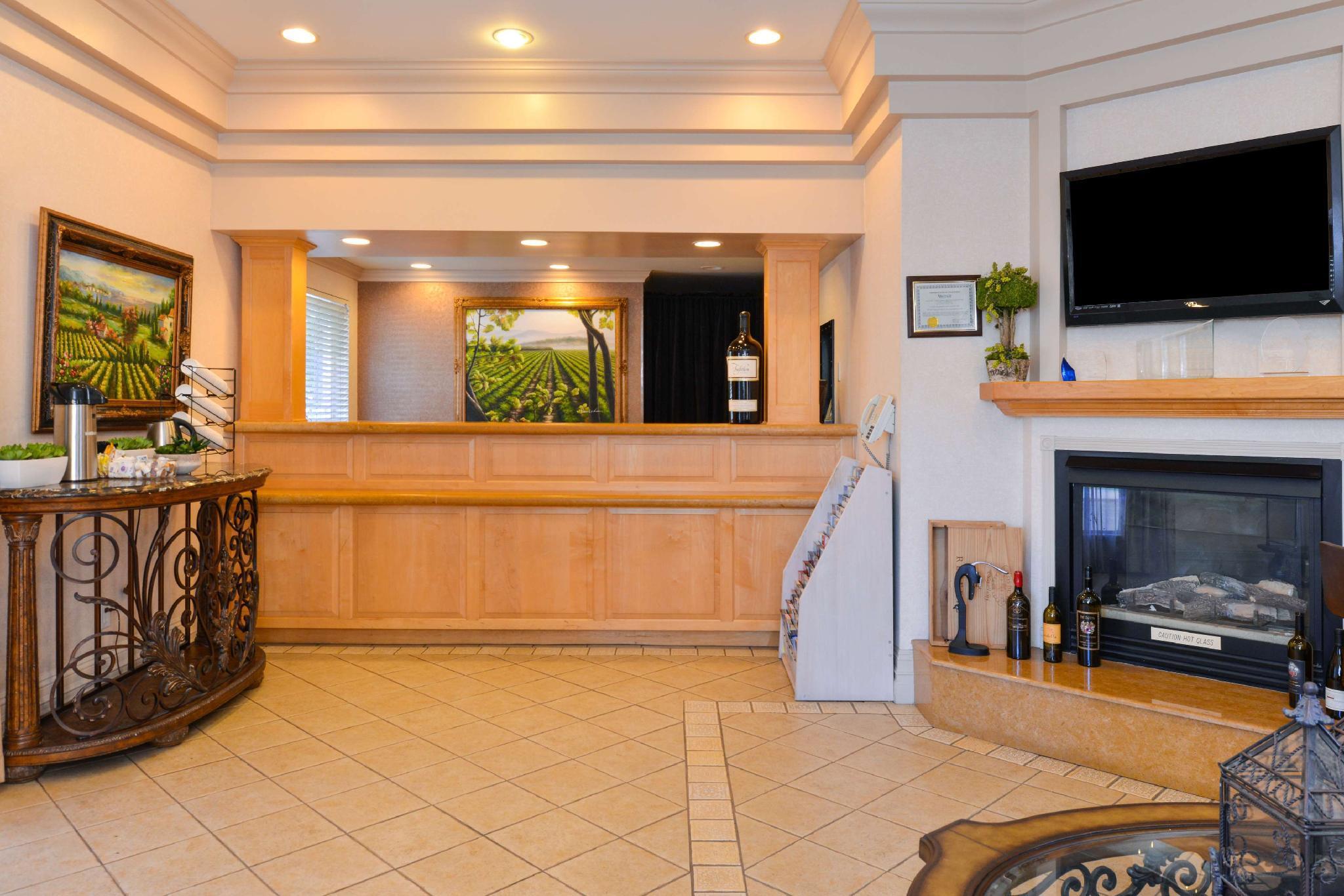 Napa Valley Hotel & Suites Exterior photo
